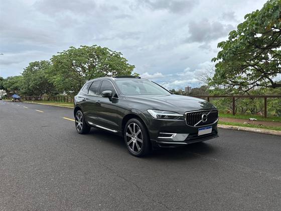VOLVO XC60 2.0 T8 HYBRID R-DESIGN AWD GEARTRONIC